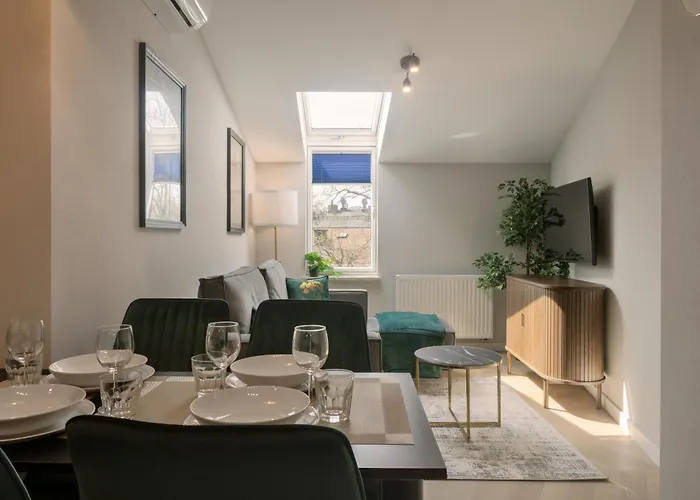 Metropolis Apartments